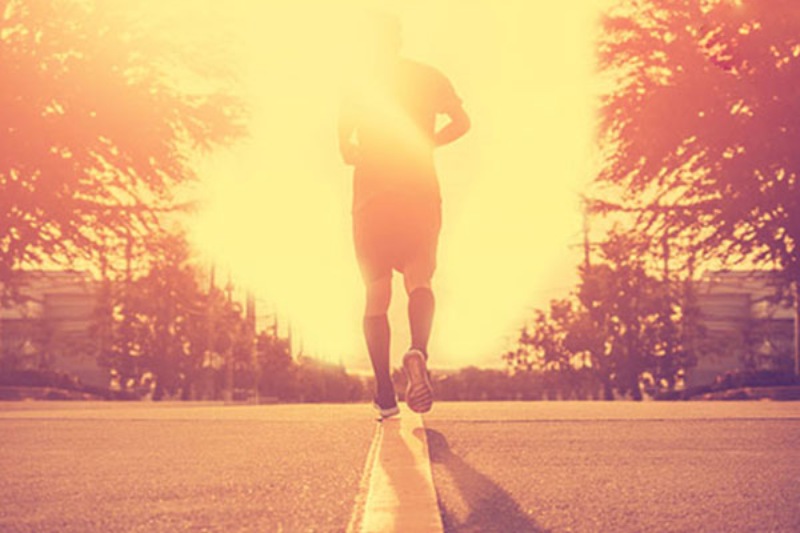 Vận động điều trị đau thần kinh tọa