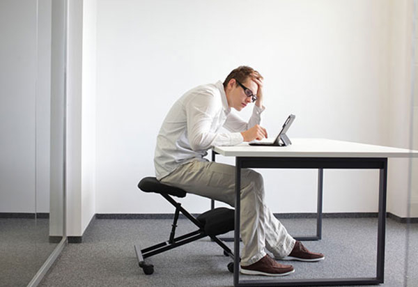 Nguyên nhân thoái hóa cột sống