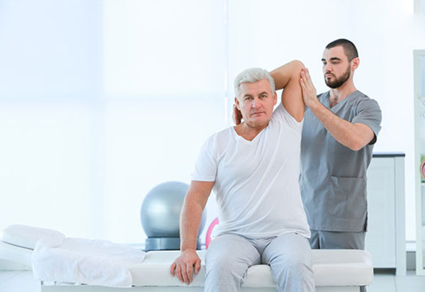 Vật lý trị liệu cải thiện đau mỏi cổ