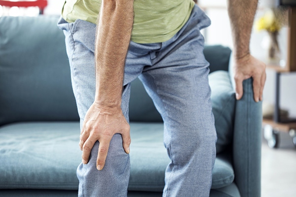 Gai mâm chày khớp gối: Nguyên nhân, dấu hiệu và cách điều trị