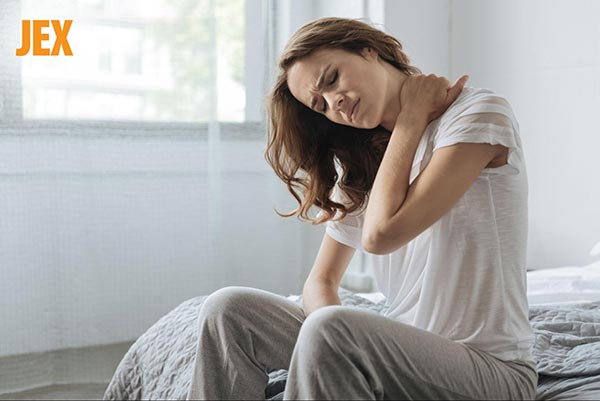 Đau cổ – Nguyên nhân do đâu và điều trị thế nào cho hiệu quả?