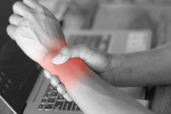 Thoái hóa khớp cổ tay: Nguyên nhân, dấu hiệu và điều trị bệnh