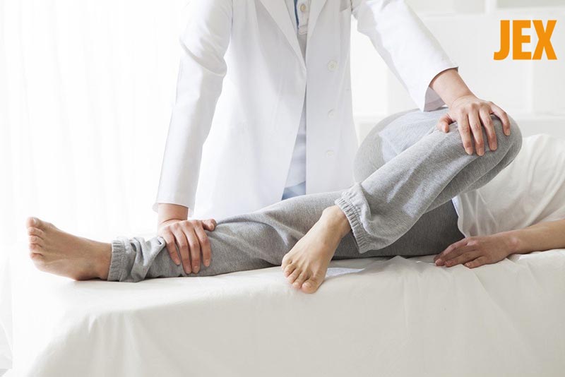 Trị liệu đau khớp háng bên trái