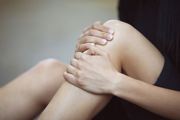 Đau nhức đầu gối
