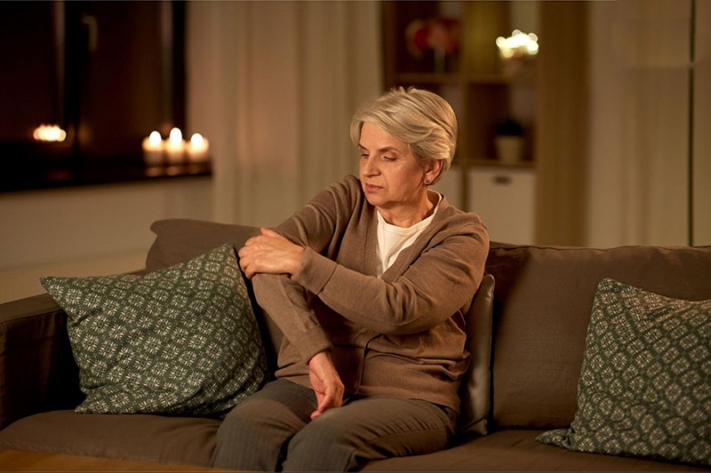 Khớp đau nhức vào ban đêm