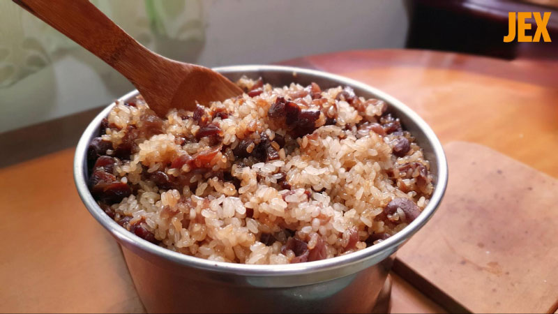 Đau nhức xương khớp không nên ăn nhiều xôi