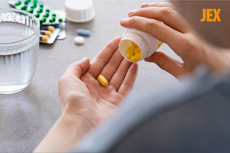 Người viêm khớp không tự ý sử dụng thuốc kháng sinh