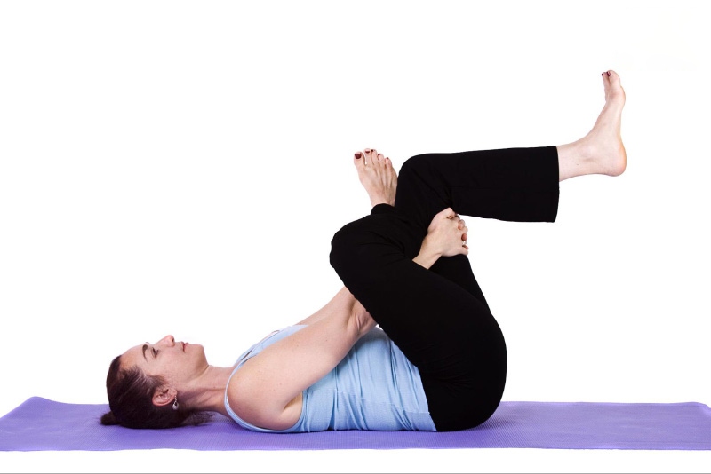 Bài tập tư thế kéo căng cơ mông