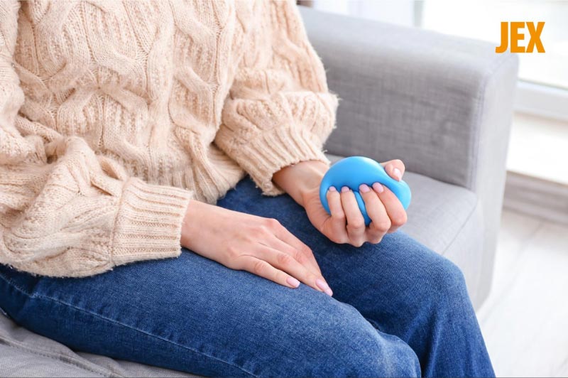 Tập luyện cải thiện viêm khớp ngón tay cái