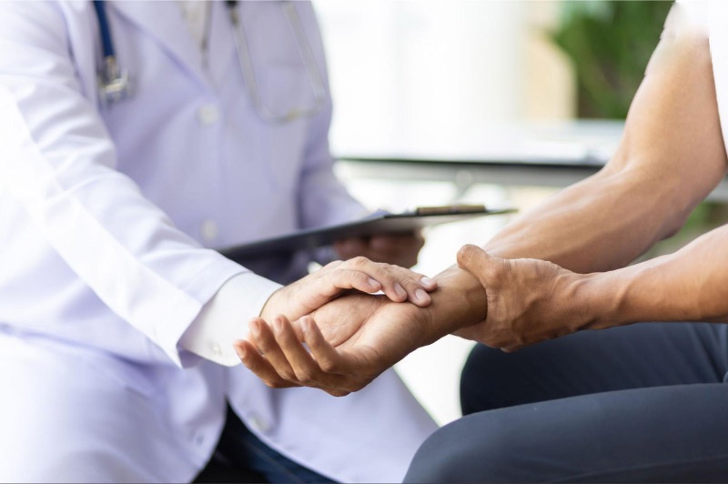 Kiểm tra sức khỏe xương khớp