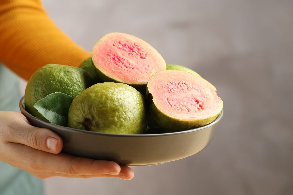 nên ăn tối đa 200gr ổi mỗi ngày