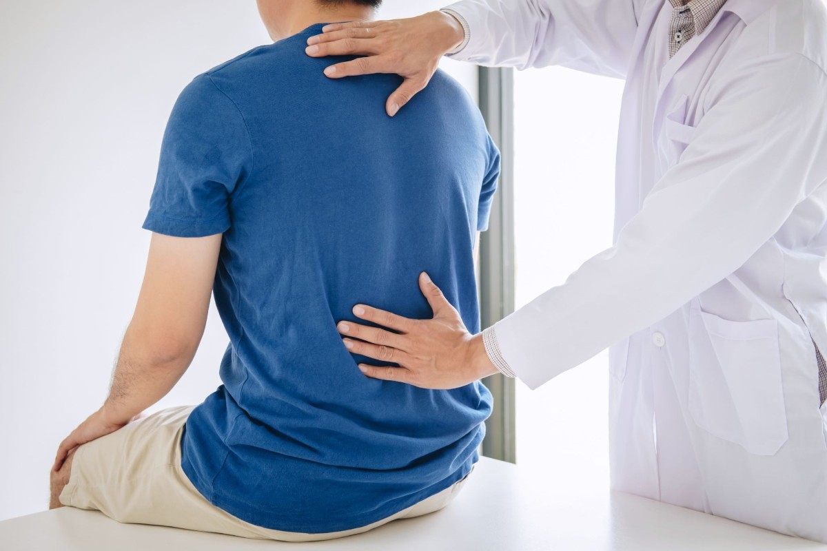 phục hồi chức năng hỗ trợ điều trị bệnh cột sống thắt lưng